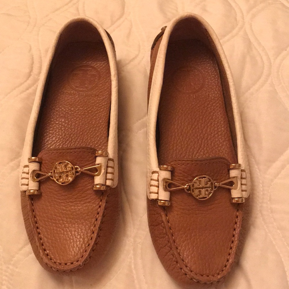 Loafers like new. Size 5